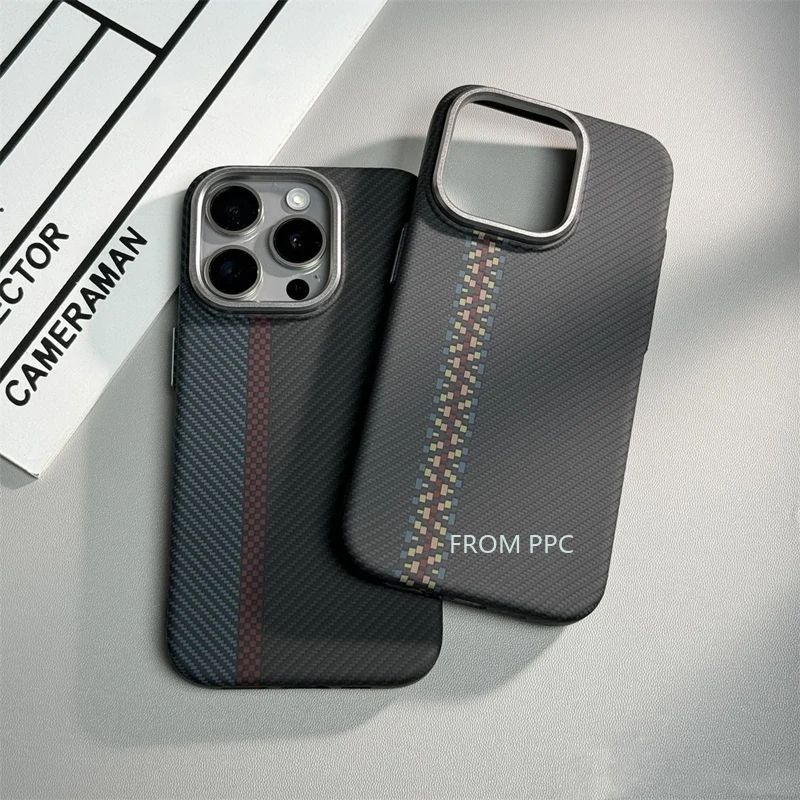 เคสโทรศัพท์แม่เหล็กคาร์บอนไฟเบ - Phone Cases Dior บทวิจารณ์และราคา